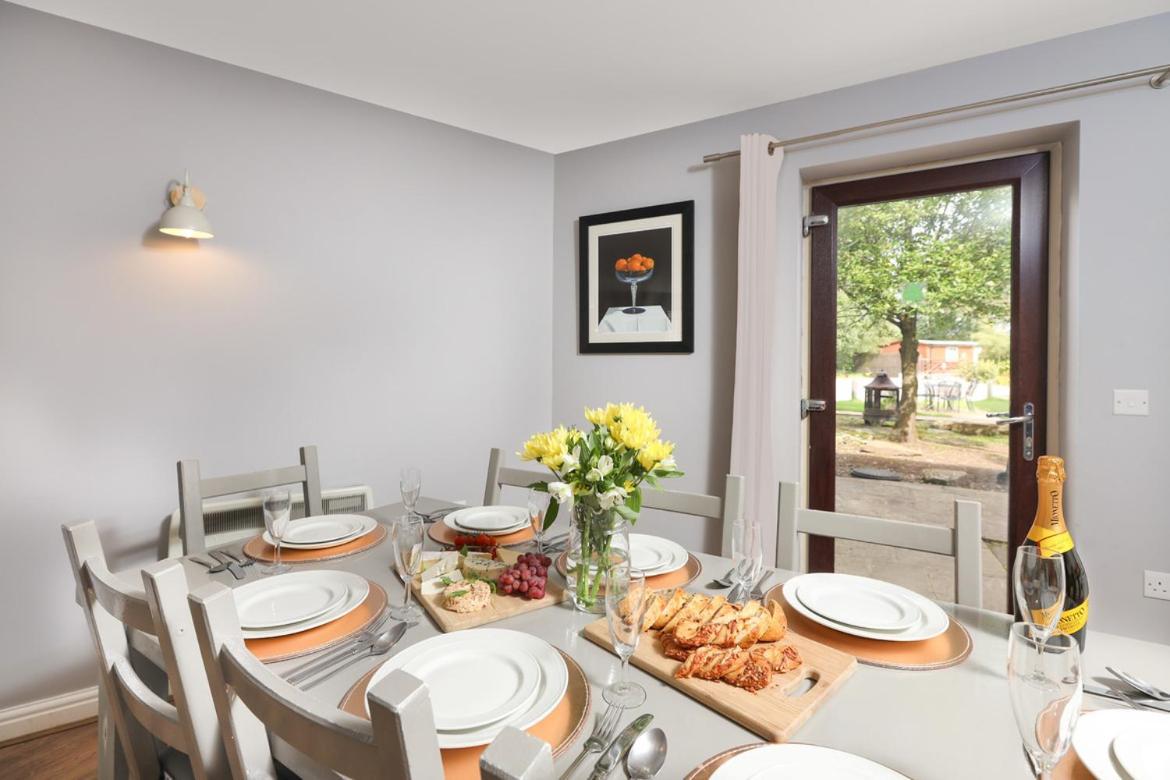 Hopton Cottage - Darwin Lake Holiday Village Matlock  Ngoại thất bức ảnh